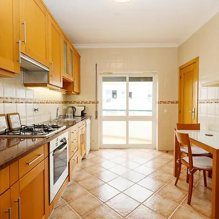 Apartment C03 - Gale In *