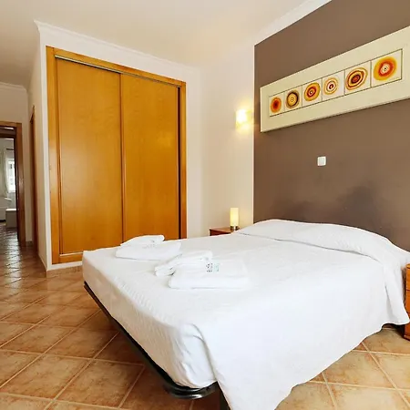 Appartement C03 - Galé In Lagos